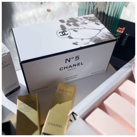 chanel soap tray|Chanel 5 the bath soap.